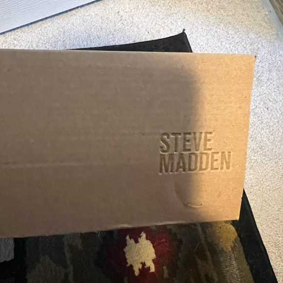 Steve Madden heels Breccan Tan 8.5 - Picture 3 of 3